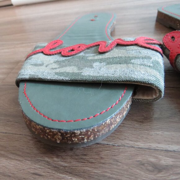 ED ELLEN DEGENERES Sharlin Camo Love Slide Open Toe Slip On Sandals - Size US 6 - Picture 7 of 11